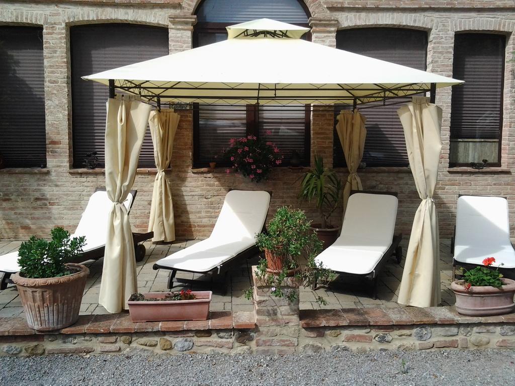 Città della Pieve Relais Castelluccio Palusseゲストハウス エクステリア 写真