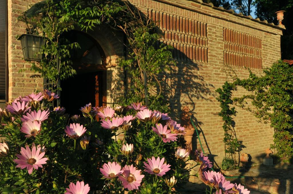 Città della Pieve Relais Castelluccio Palusseゲストハウス エクステリア 写真