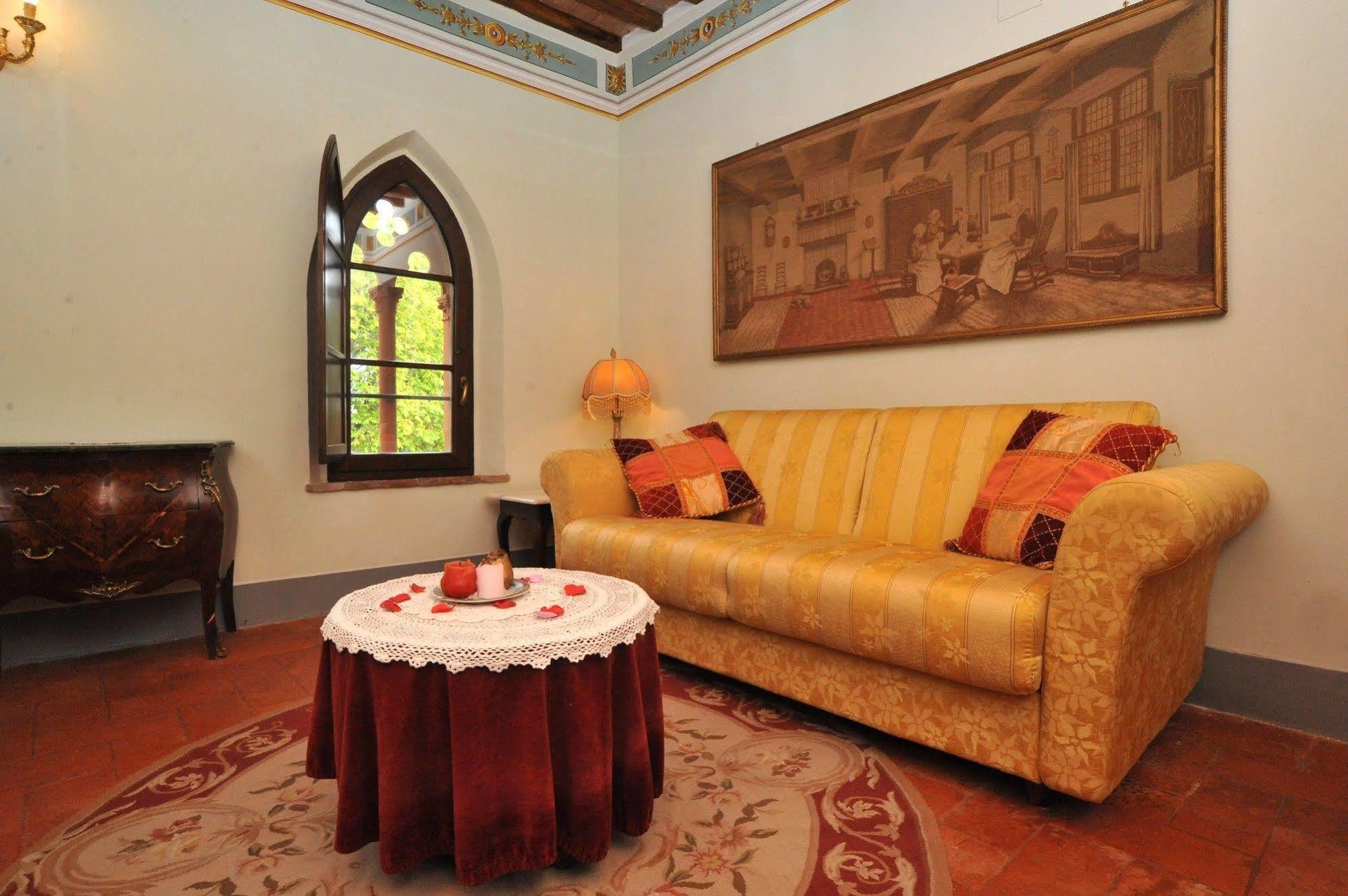 Città della Pieve Relais Castelluccio Palusseゲストハウス エクステリア 写真
